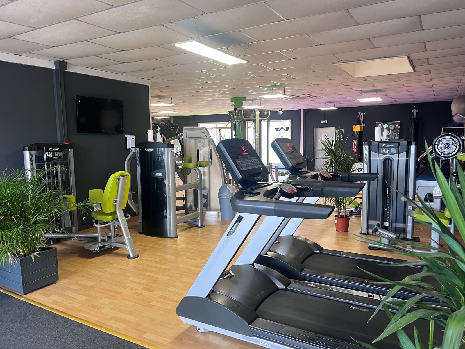 Intérieur de la salle City-Coaching à Archiac